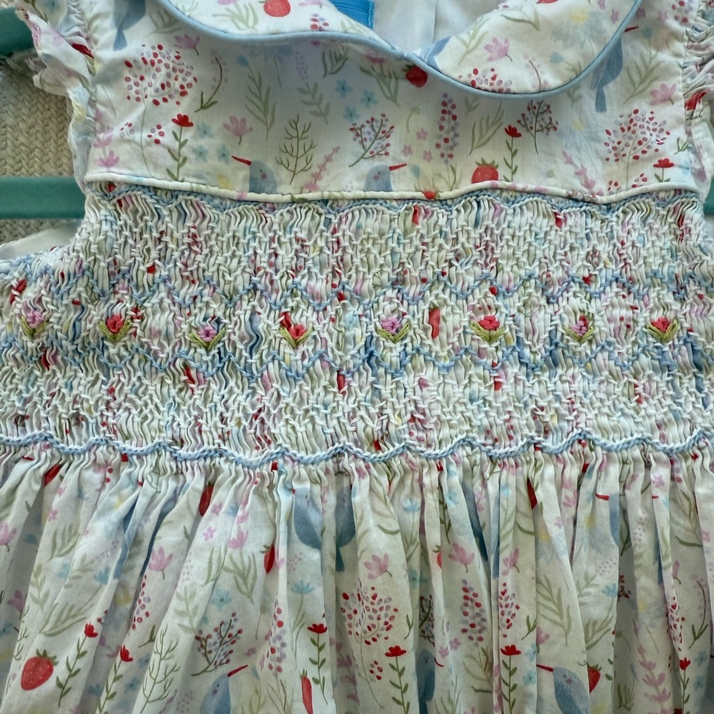Anavini Birds of Paradise Smocked dress - Picture 2 of 5